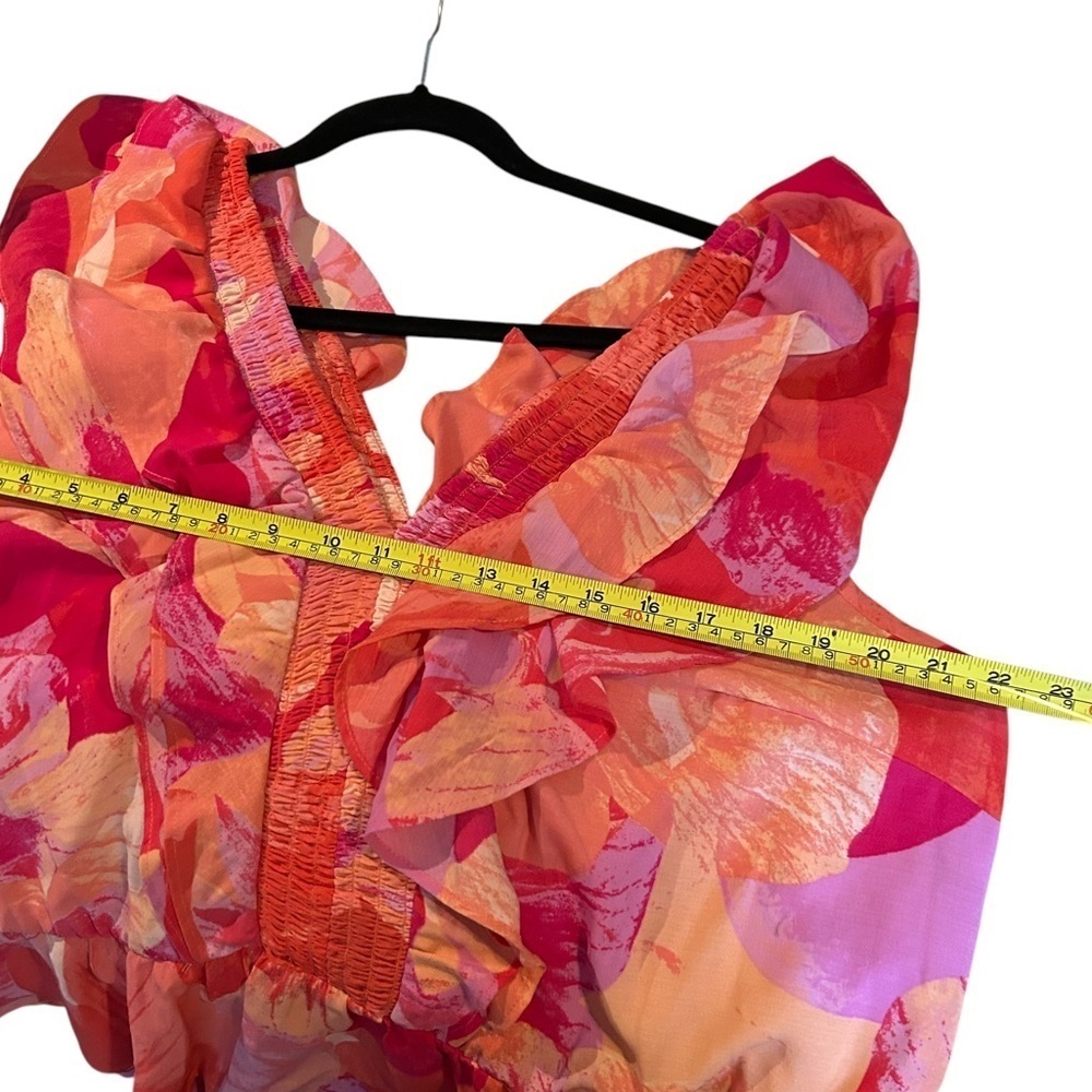 SOFIA XL floral V neck smocked frame ruffle top - Picture 7 of 10